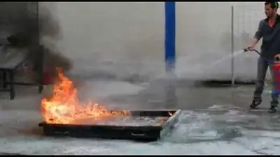 Uso extintor hidrico + aditivo